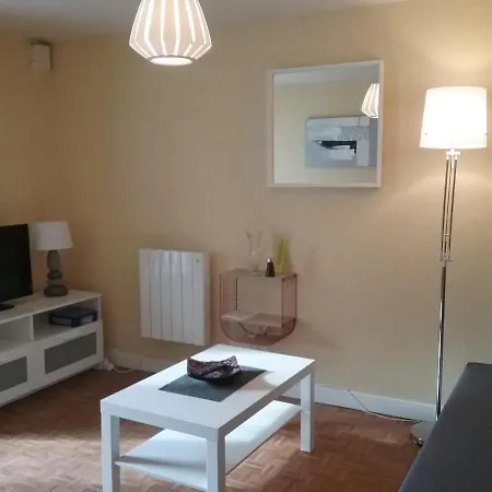 Vallee De Luchon Apartamento *